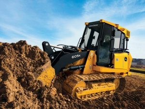 John Deere 605K – новейшая американская разработка